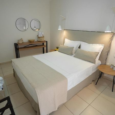 Elia Family Apartment Neos Marmaras Bagian luar foto