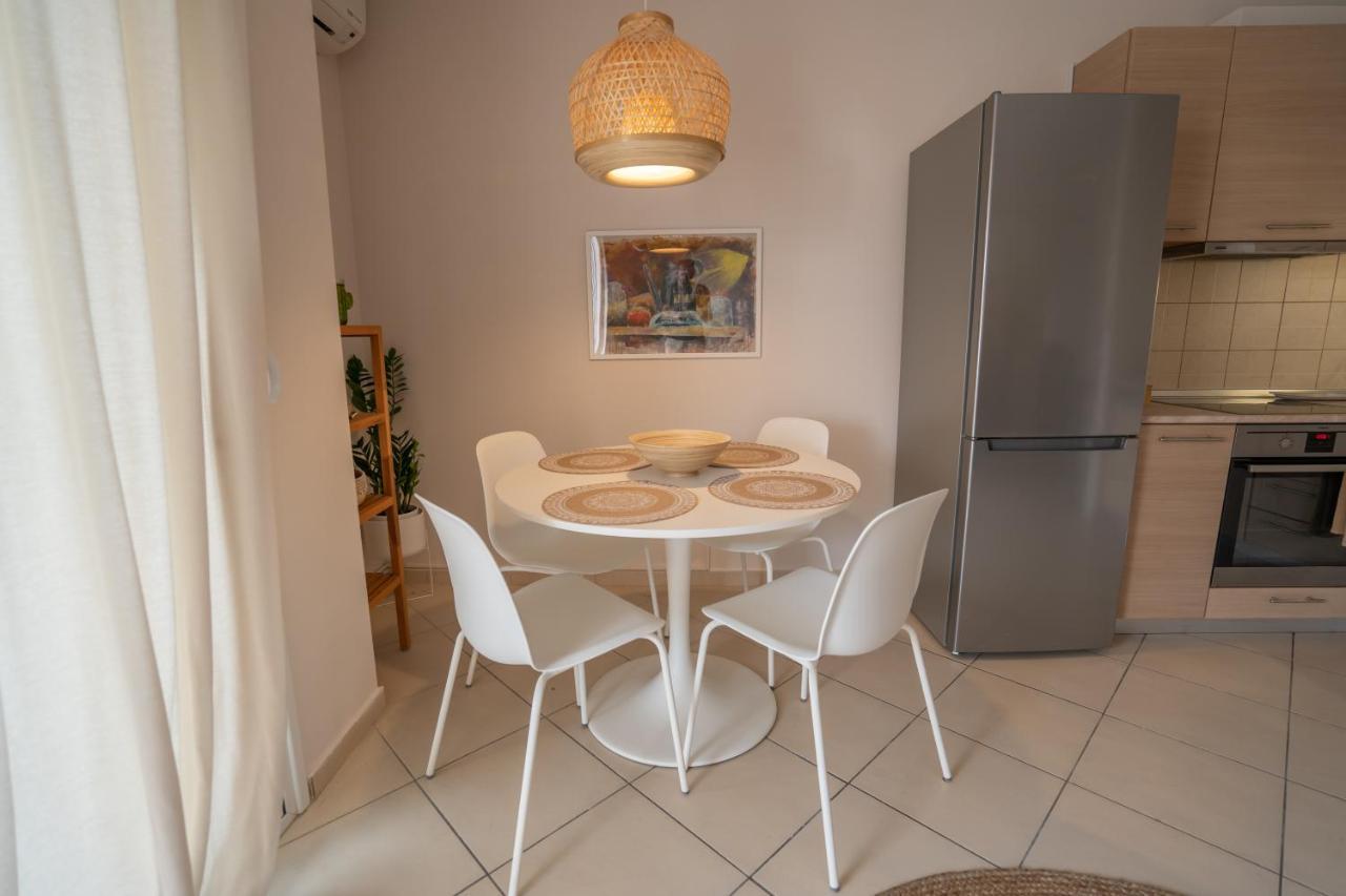 Elia Family Apartment Neos Marmaras Bagian luar foto