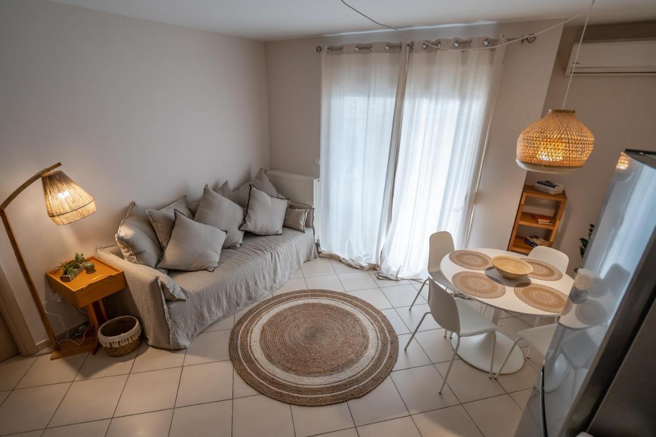 Elia Family Apartment Neos Marmaras Bagian luar foto