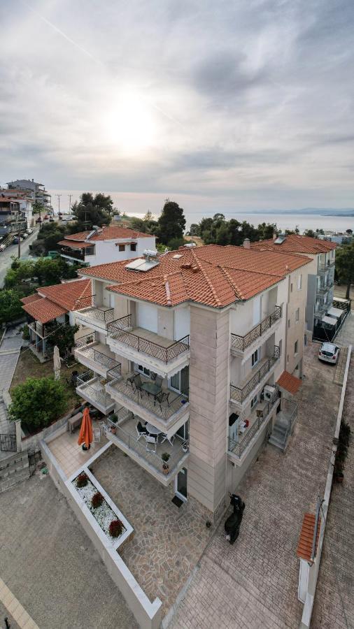 Elia Family Apartment Neos Marmaras Bagian luar foto