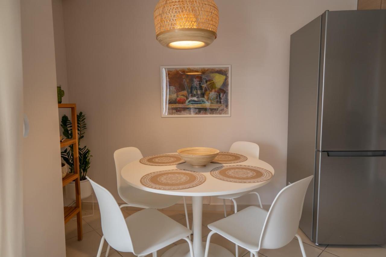 Elia Family Apartment Neos Marmaras Bagian luar foto
